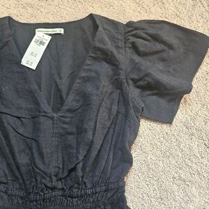 Abercrombie & Fitch NWT Black Linen Blend V Neck Dress XS Cinched Waist Pockets